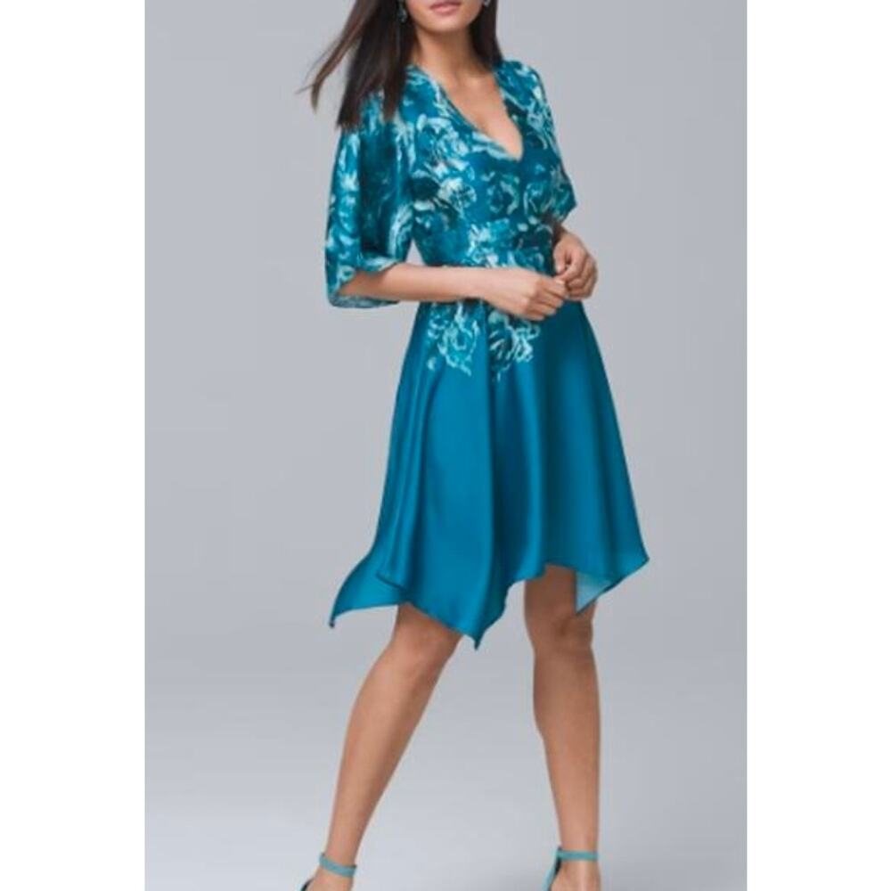 White House Black Market Size 14 Blue Floral Silky Handkerchief Fit Flare Dress